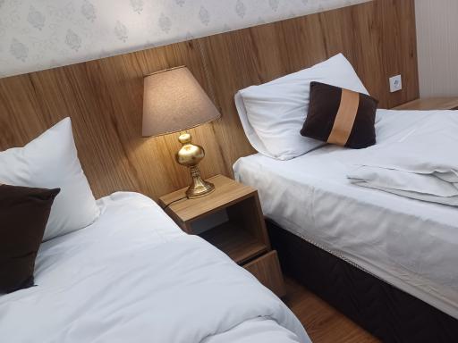 عکس هتل و مرکز فرهنگی الغدیر