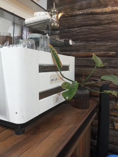 عکس کافه شاتوت