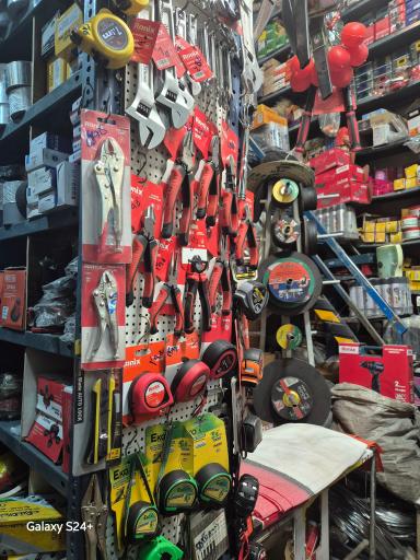 عکس ابزار و مصالح ساختمانی خنجری رونیکس