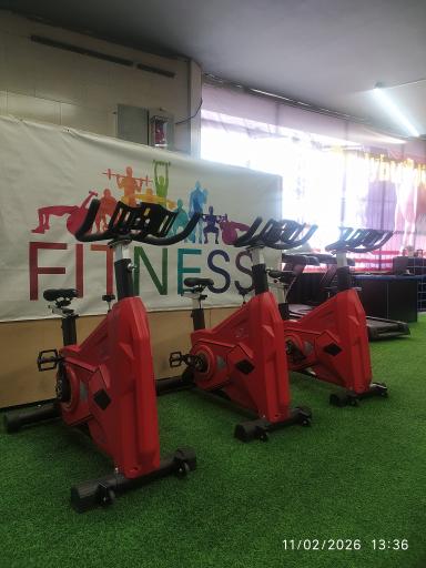 عکس آکادمی تناسب اندام مهدیفر 