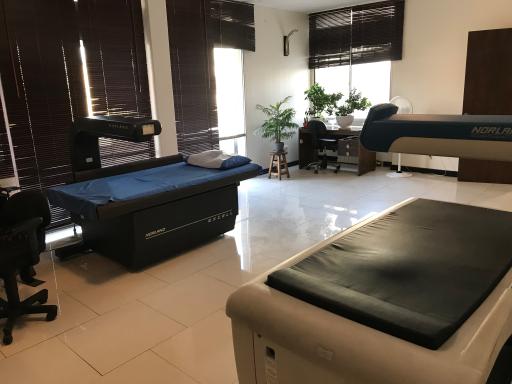 عکس مرکز سنجش تراکم استخوان ولیعصر