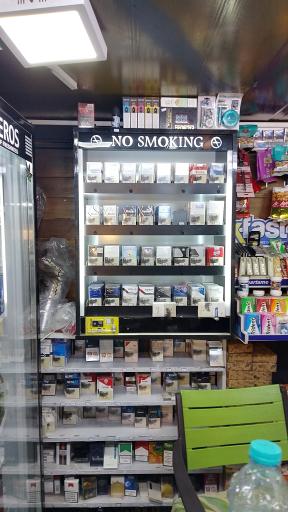 عکس سوپر مارکت دکاپو