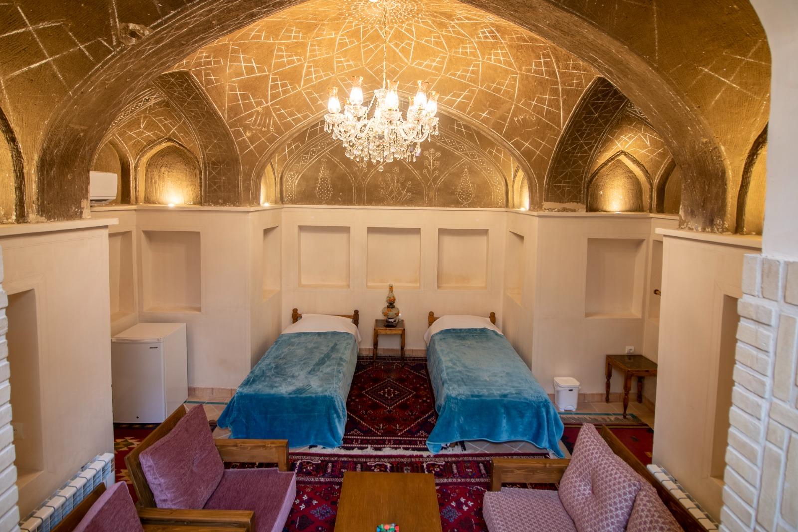 عکس اقامتگاه سنتی احسان کاشان