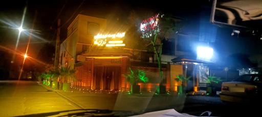 عکس کلینیک پوست، مو و زیبایی زرین ماه