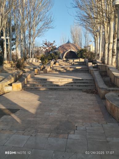 عکس نمازخانه پارک