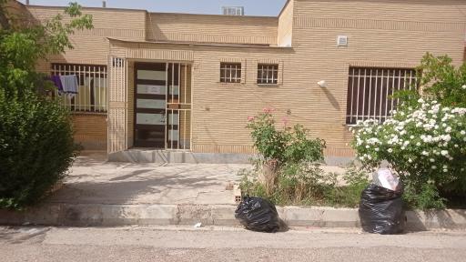 عکس مجتمع تفریحی رفاهی دانشگاه آزاد شیراز