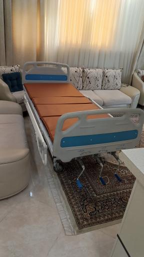 عکس پرستاری در منزل پارسه