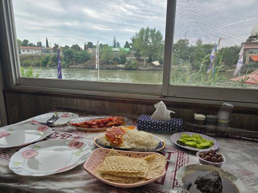 عکس رستوران عمو اسماعیل