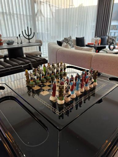 گالری مبل آزاد