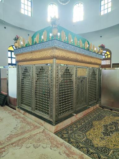 عکس بقعه متبرکه آقا سید محمد پنچاه