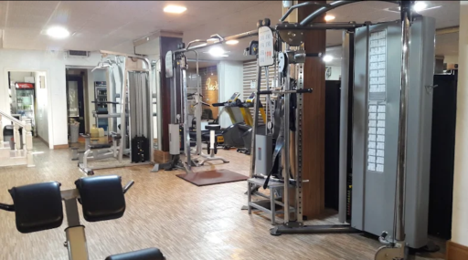 عکس مجموعه تخصصی ورزشی و سالن ماساژ رادمان