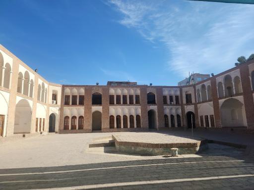 عکس مدرسه تاریخی شوکتیه سربیشه