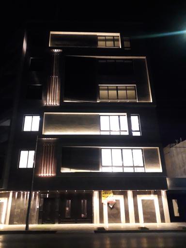 مجتمع مسکونی رزرویال