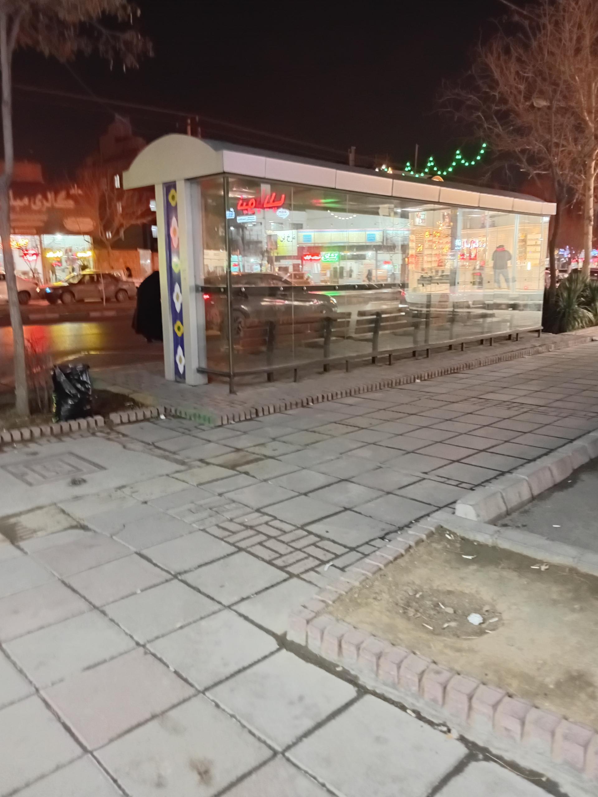 عکس  چهارراه ادیب