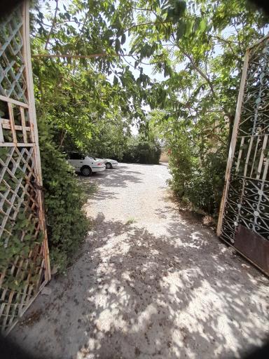 عکس مهمانپذیر و مجتمع آبدرمانی گلستان