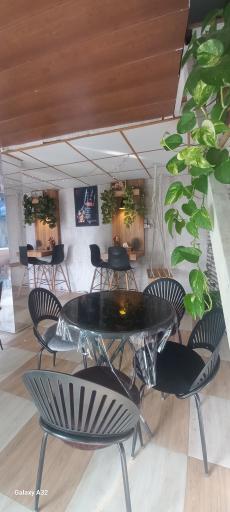 عکس کافه نا