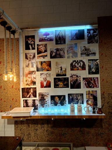 عکس کافه ایفل