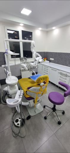 عکس کلینیک دندانپزشکی نیایش (تخصصی _ فوق تخصصی)