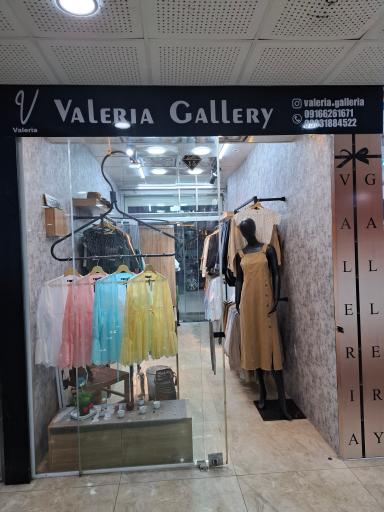 عکس گالری والریا