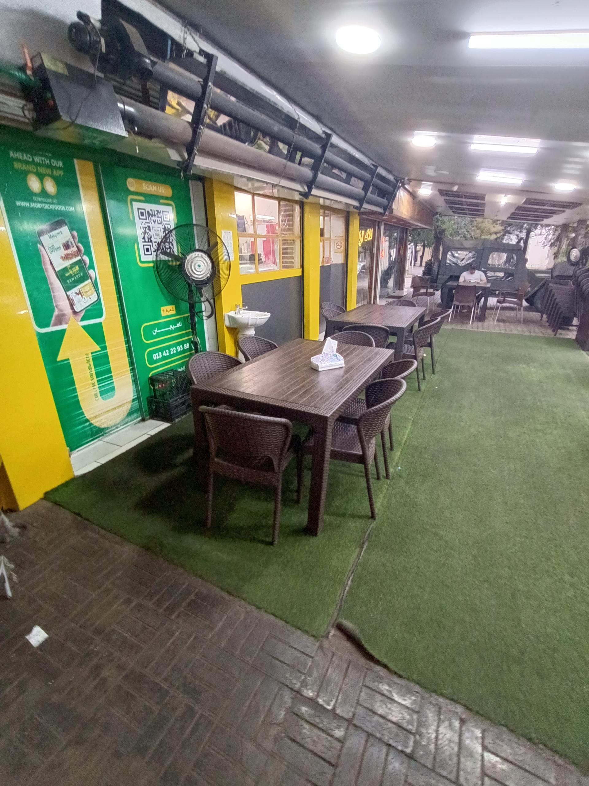 عکس رستوران موبیدیک لاهیجان