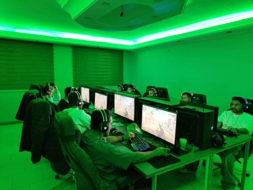 عکس گیم نت ریزر