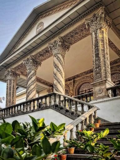 عکس عمارت باغ فردوس