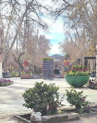 عکس عمارت باغ فردوس