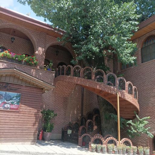 عکس عمارت باغ فردوس