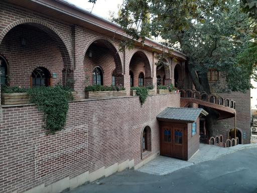 عکس عمارت باغ فردوس