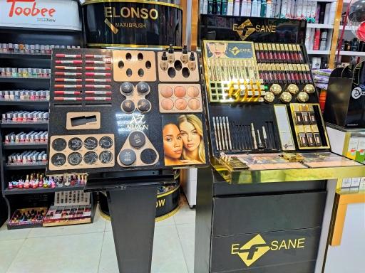 عکس آرایش بهداشتی مروارید 