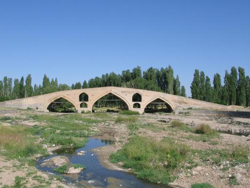 عکس پل تاریخی میربهاءالدین