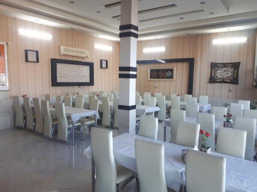 عکس رستوران زیتون