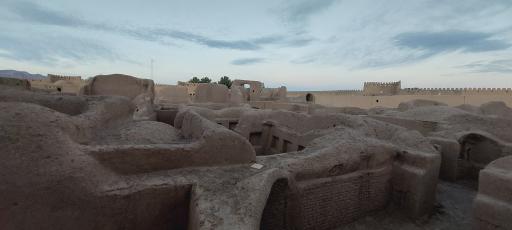 عکس ارگ تاریخی راین