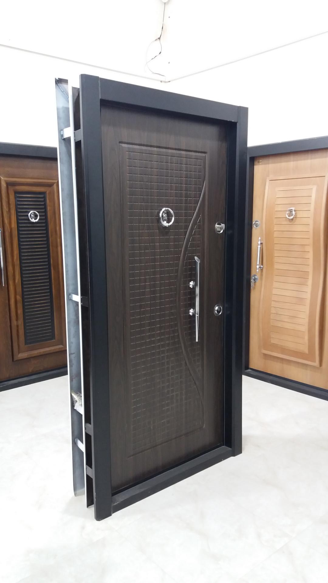 عکس انبار پخش درب ضد سرقت محمدی نیا