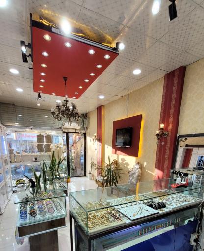 عکس فروشگاه ساعت نقره و بدلیجات مکث