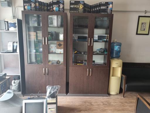 عکس مرکز کامپیوتر آزادشهر (هدایتی)