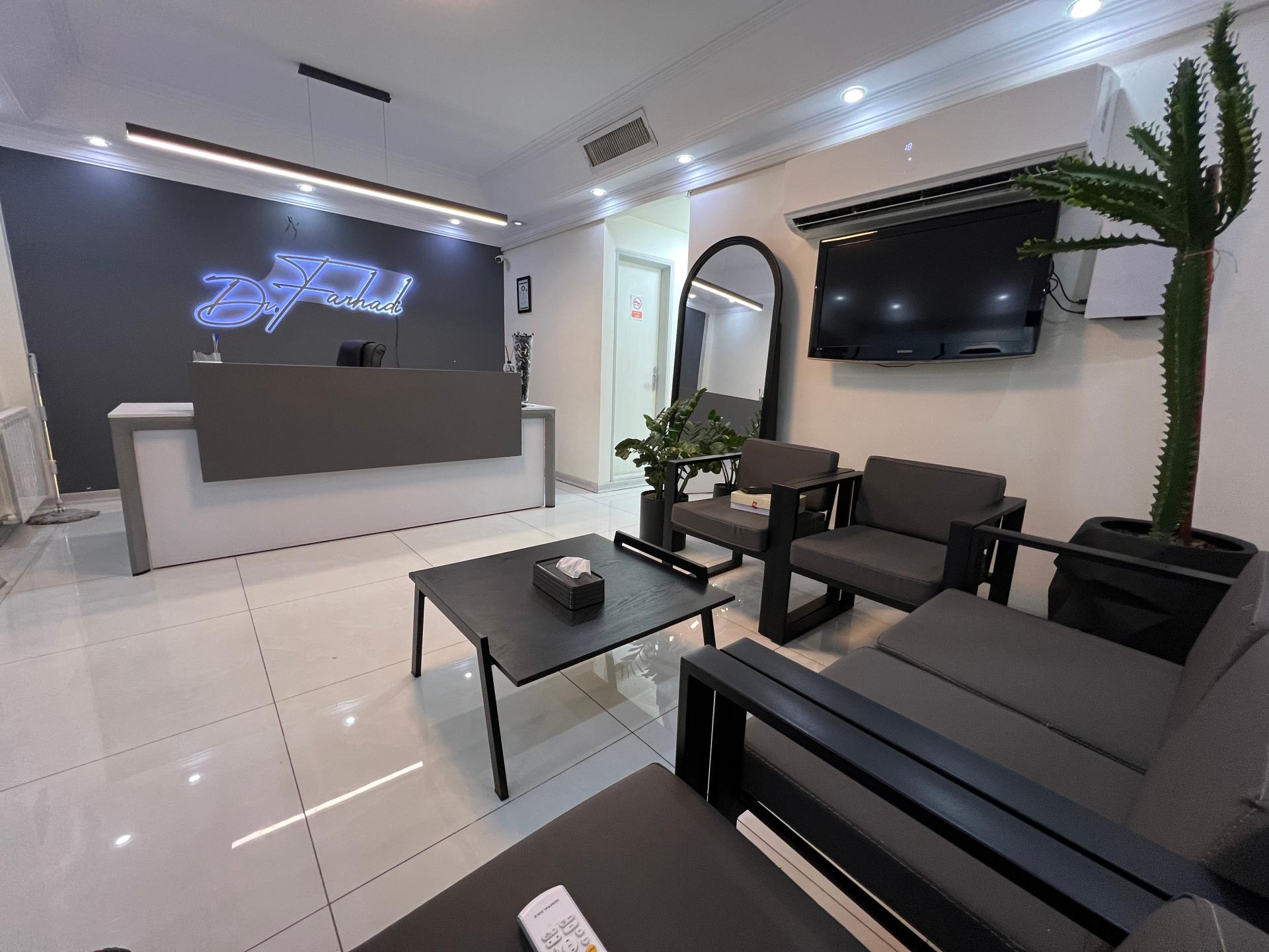 عکس کلینیک دندانپزشکی تاج