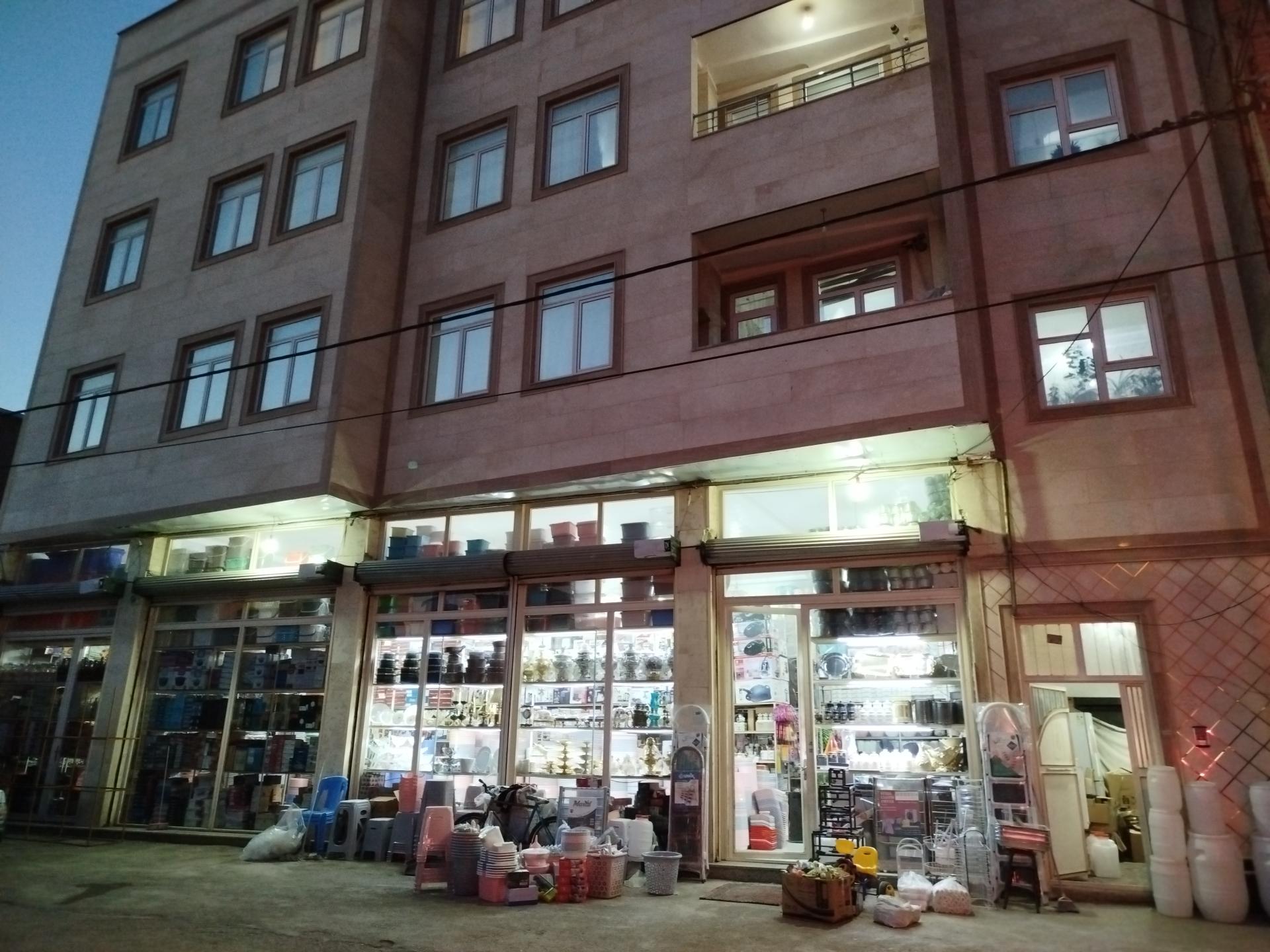 عکس پخش آذران پلاست