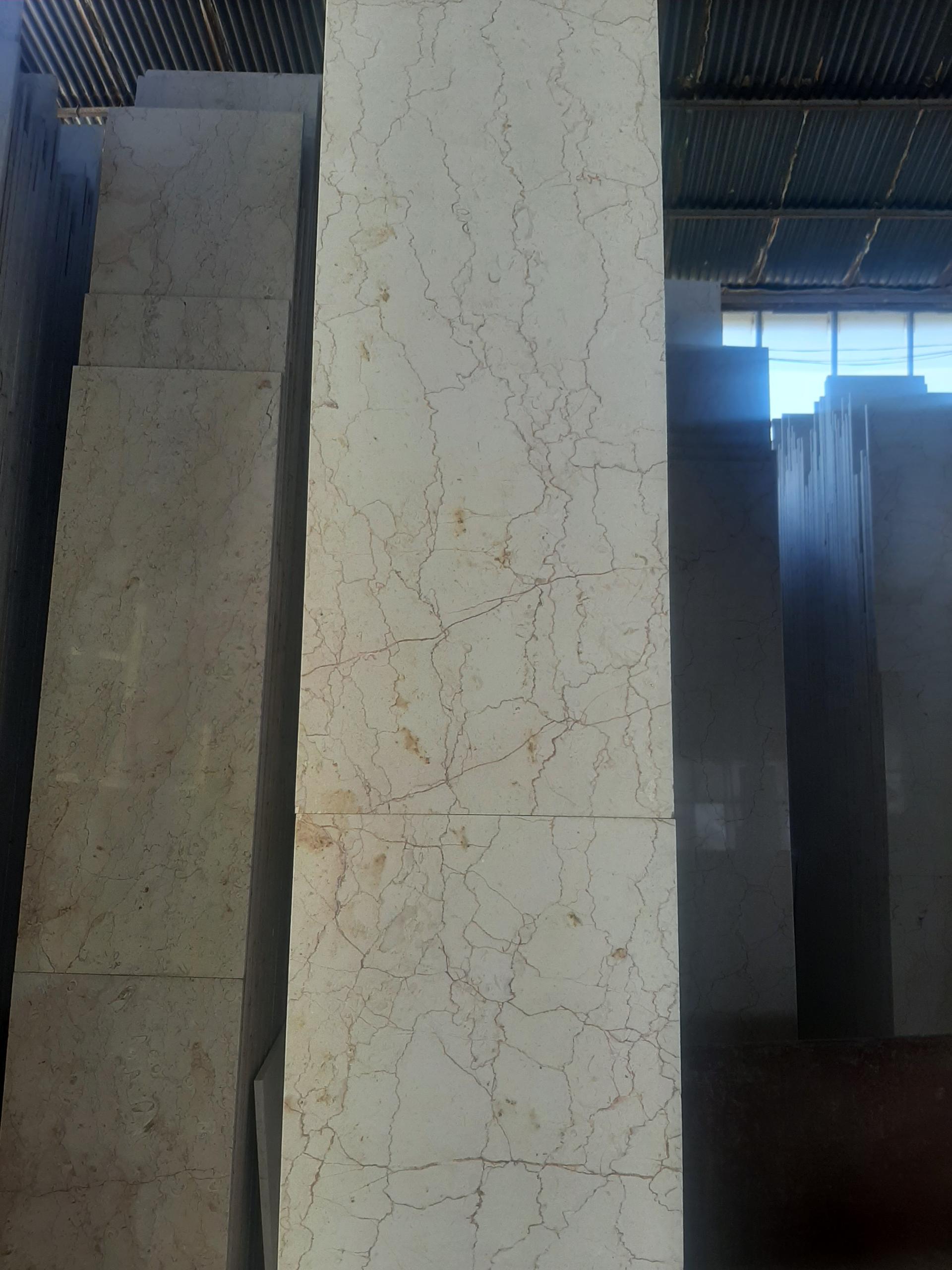 عکس سنگبری شاهین