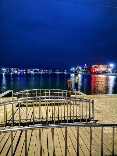 عکس دریاچه مصنوعی گنبد کاووس