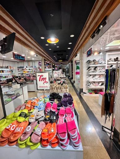 عکس فروشگاه طهرانی مدا