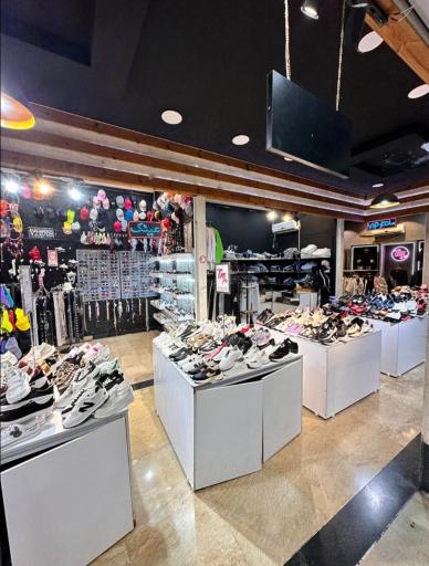 عکس فروشگاه طهرانی مدا