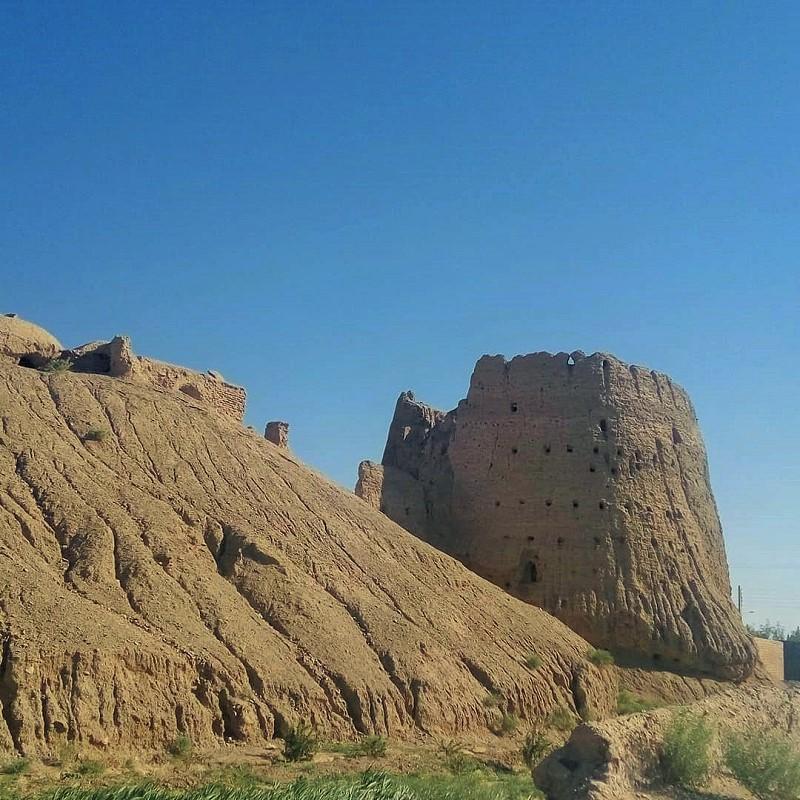 عکس قلعه طبس