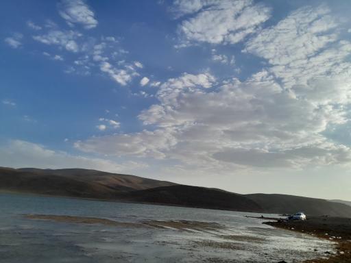 عکس دریاچه سد حنا