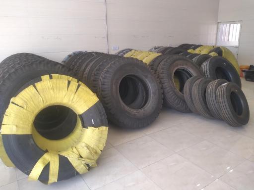 عکس فروشگاه لاستیک درخشان