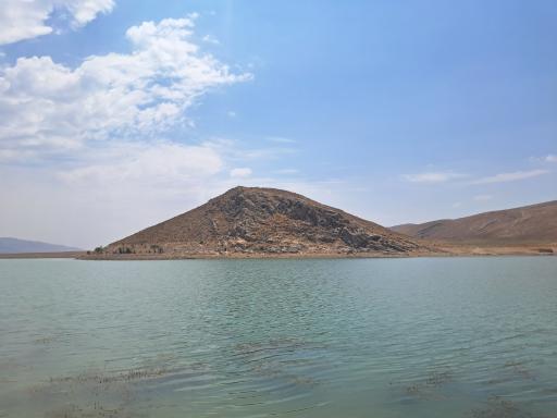 عکس دریاچه سد حنا