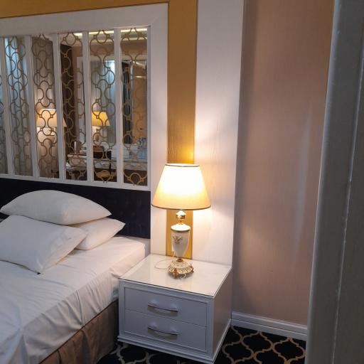 عکس مجتمع تجاری لیان 