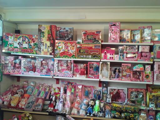 عکس ارزانسرای اسباب بازی و لوازم آشپزخانه گل نرگس