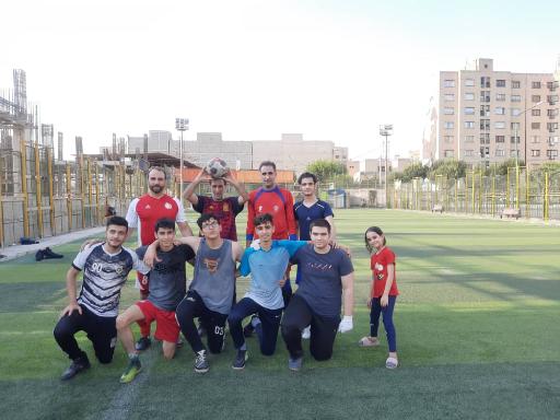 عکس زمین فوتبال چمن مصنوعی