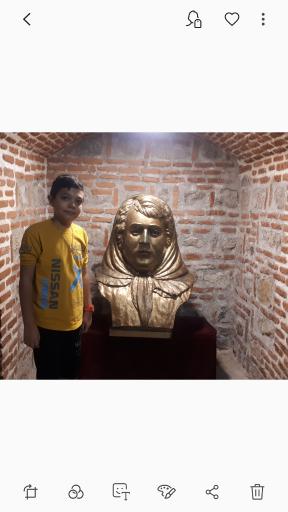 عکس خانه پروین اعتصامی